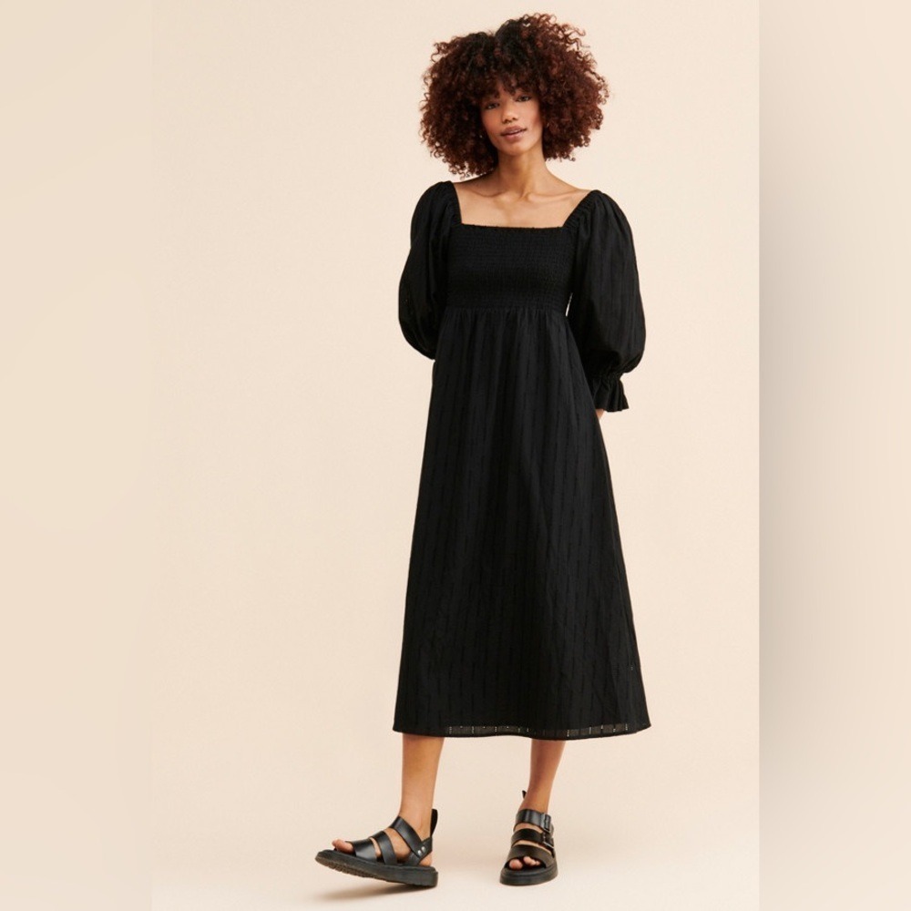 ANTHROPOLOGIE HUTCH Black Eyelet Lace Puff Sleeve Smocked Midi Dress XSP
